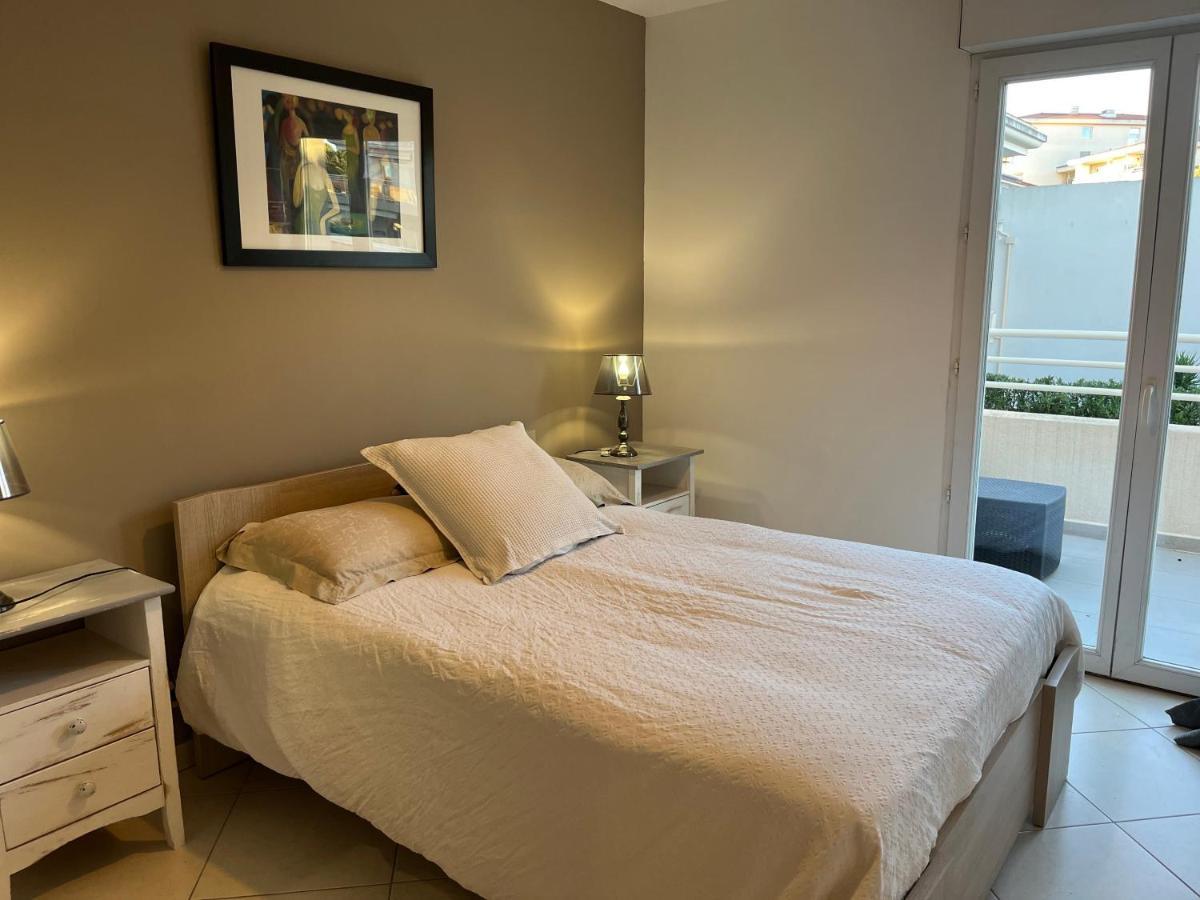 Apartmán Juan Flore Antibes Exteriér fotografie