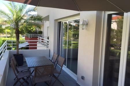 Apartmán Juan Flore Antibes Exteriér fotografie